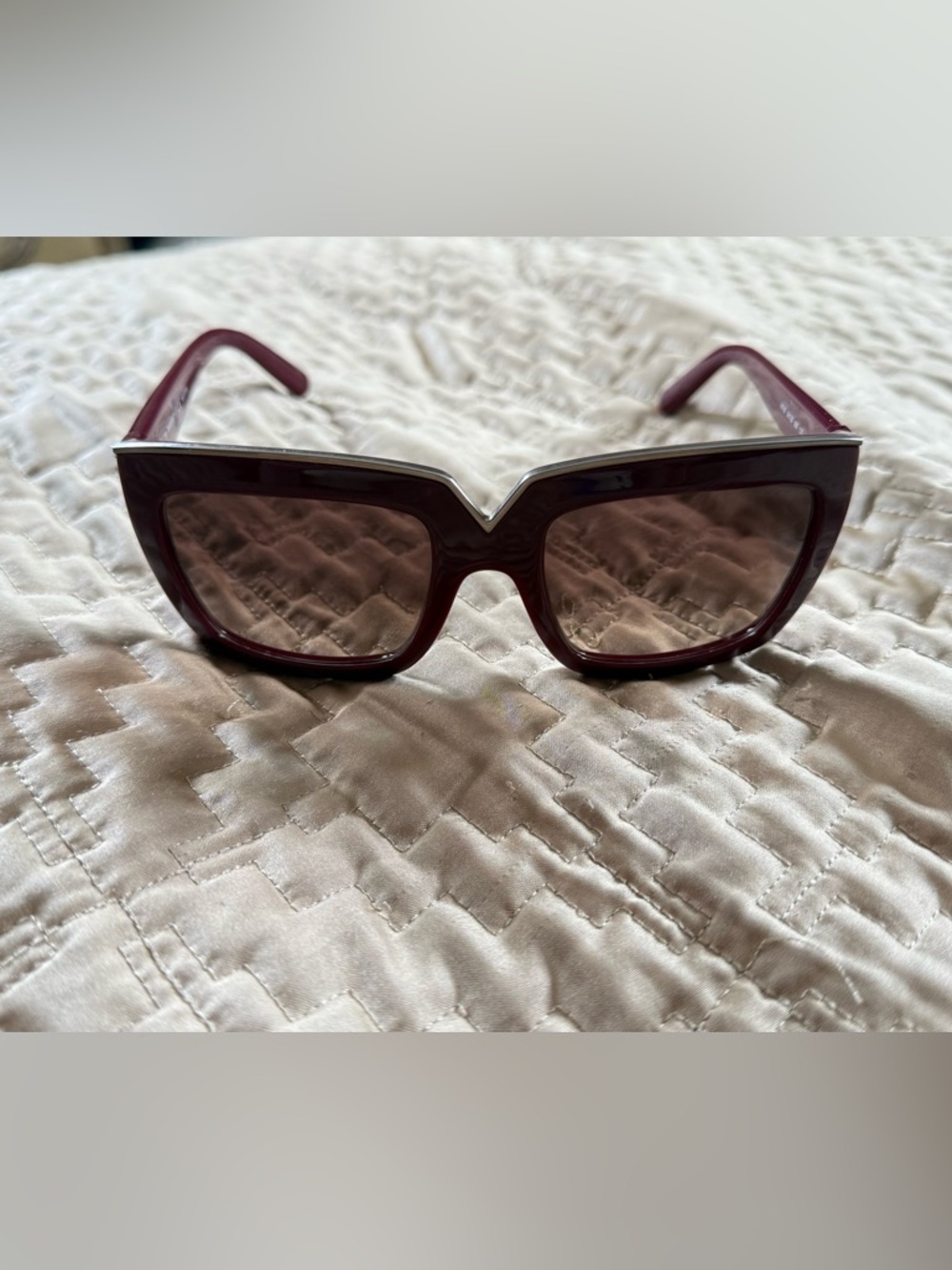 Valentino Garavani Rogue Noir Sunglasses V674S 54/20